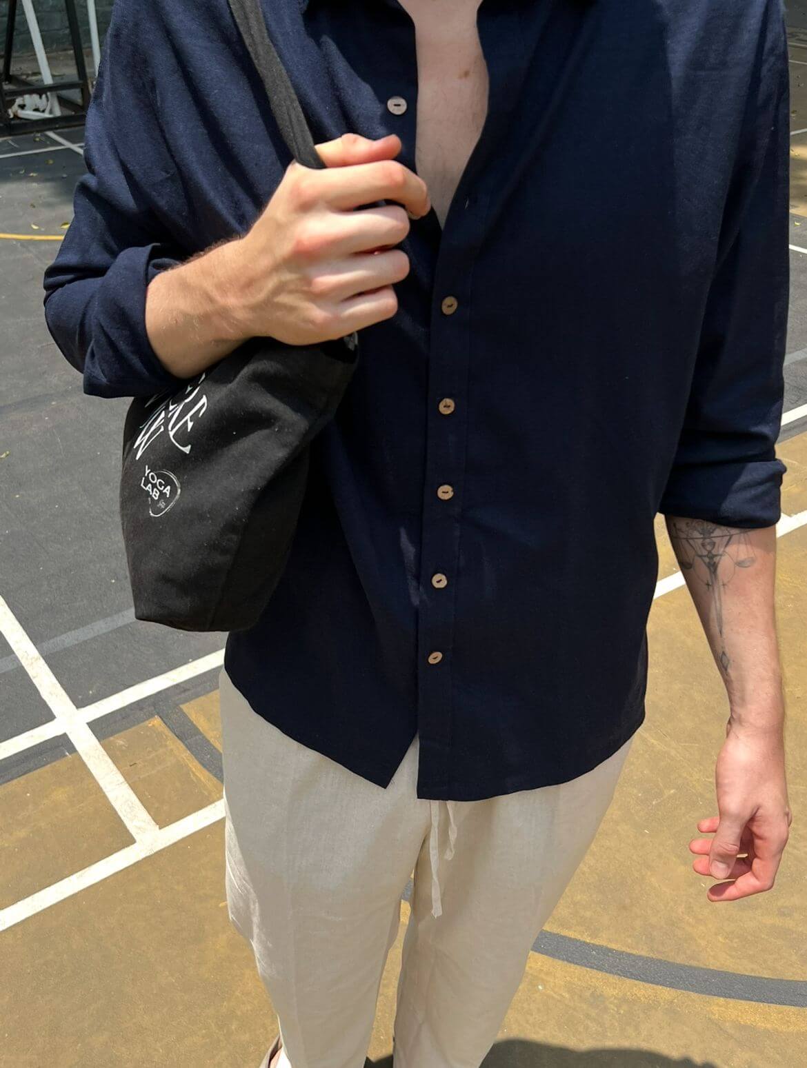 Long sleeve Linen button-up shirt